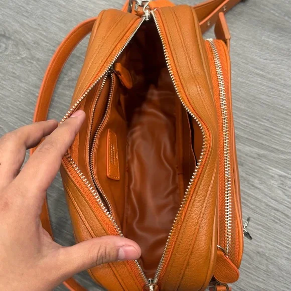 Acne Studios CAMERO PARTY SHOULDER BAG - Picture 9 of 16